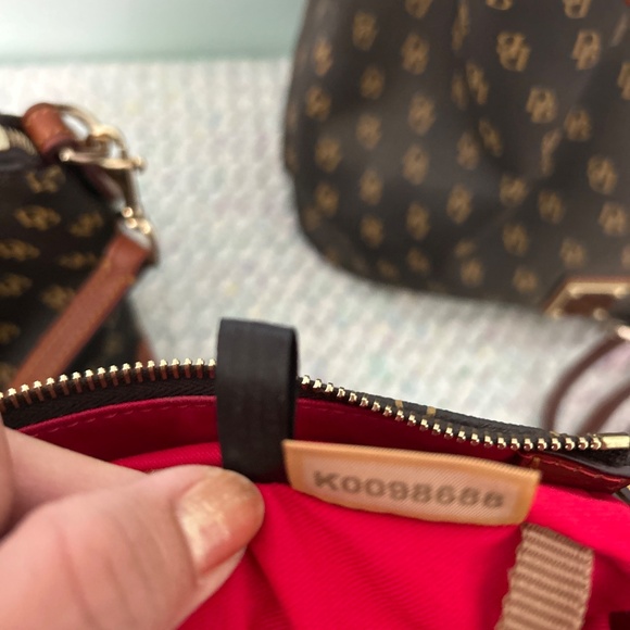 Gretta crossbody bag - Picture 6 of 6